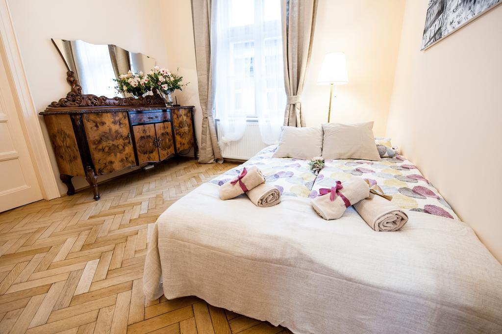 Apartments Roman Krakkó Kültér fotó